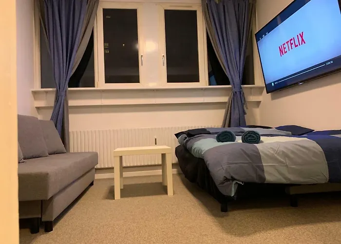 + Free Bikes&big Tv *